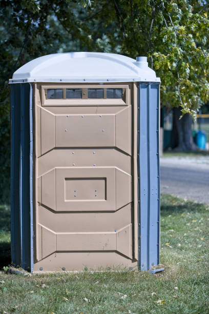 Best Porta potty rental near me  in Blue Island, IL